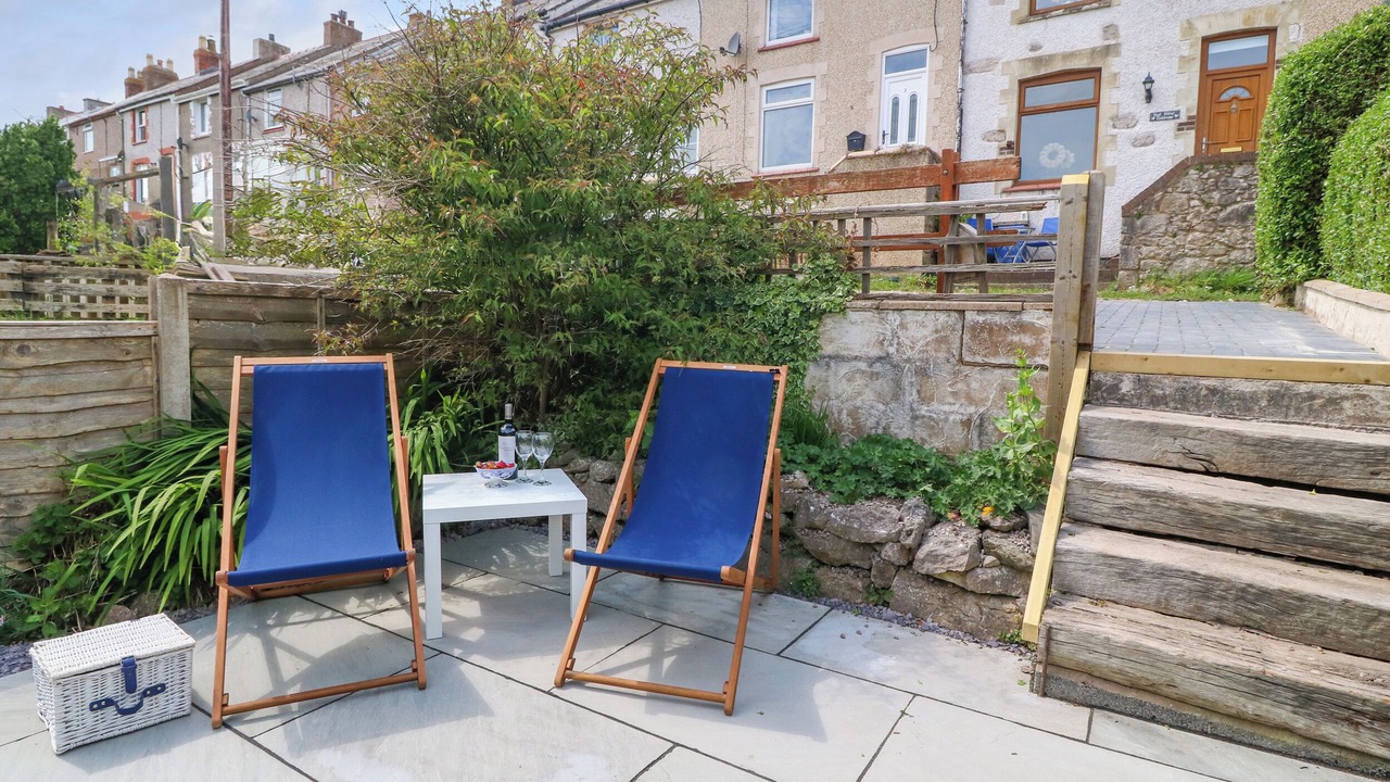 Photo of Patio Balcony in Penrhyn Bay