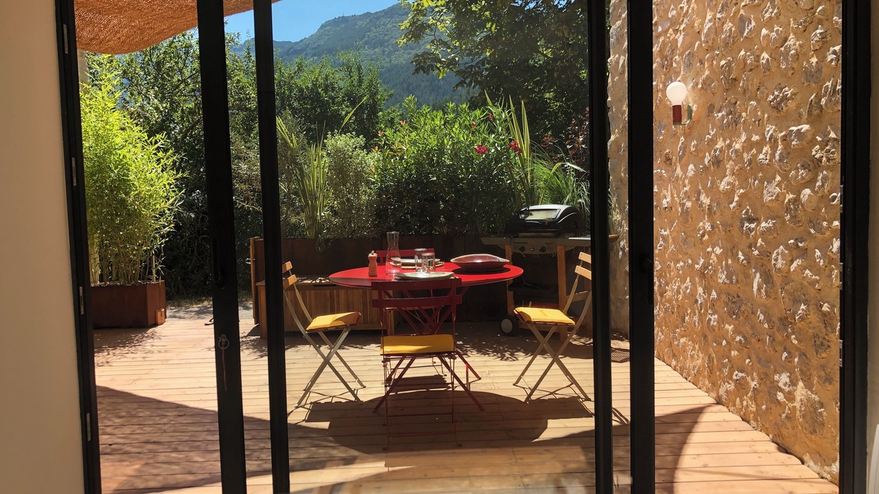 Photo of Outdoor in Aurel