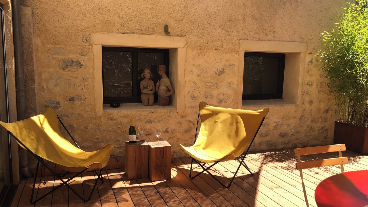 Photo of Outdoor in Aurel