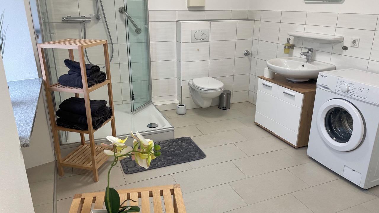Photo of Bathroom in Irrel
