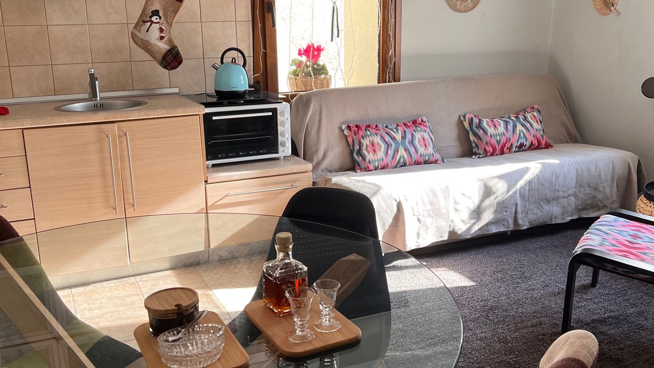 Photo of Livingroom in Drama