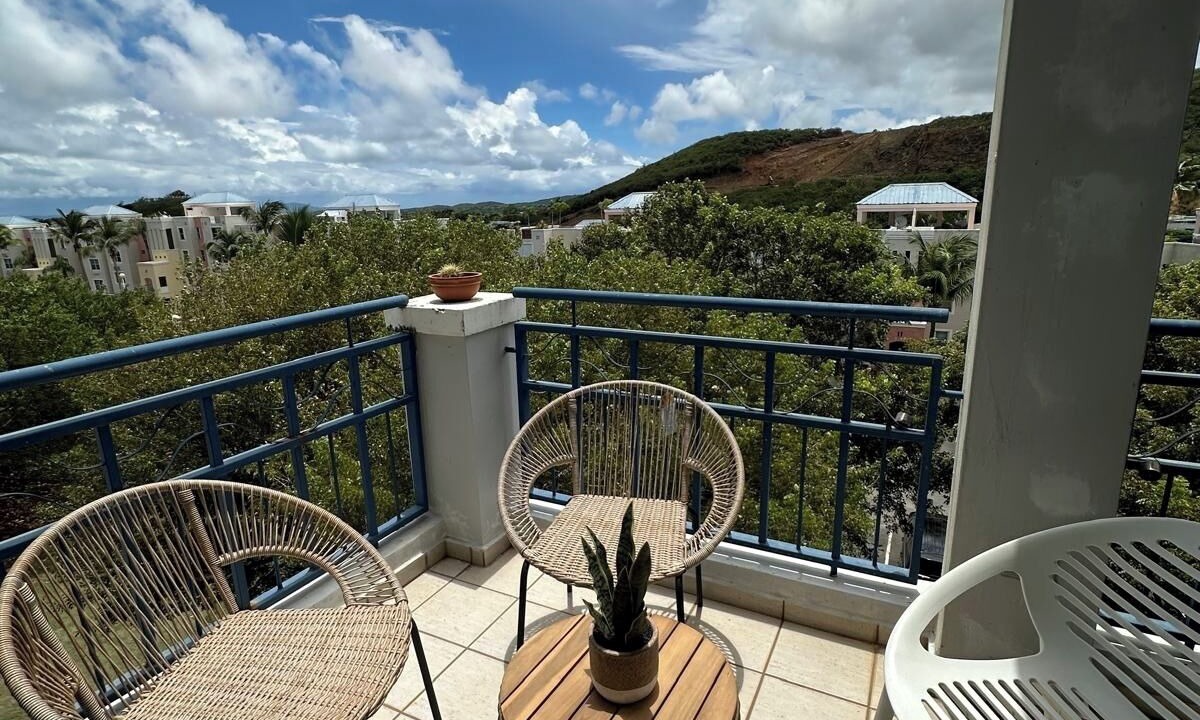 Photo of Outdoor in Machos