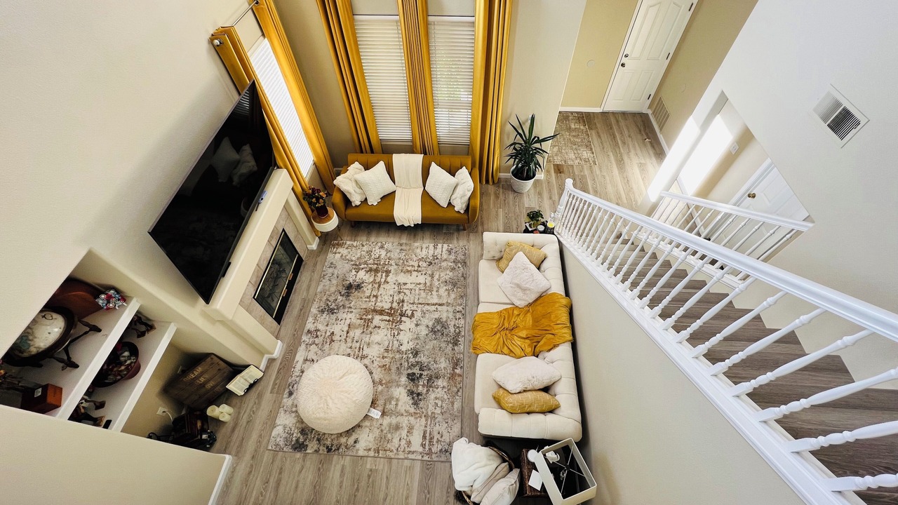 Photo of Livingroom in Salinas