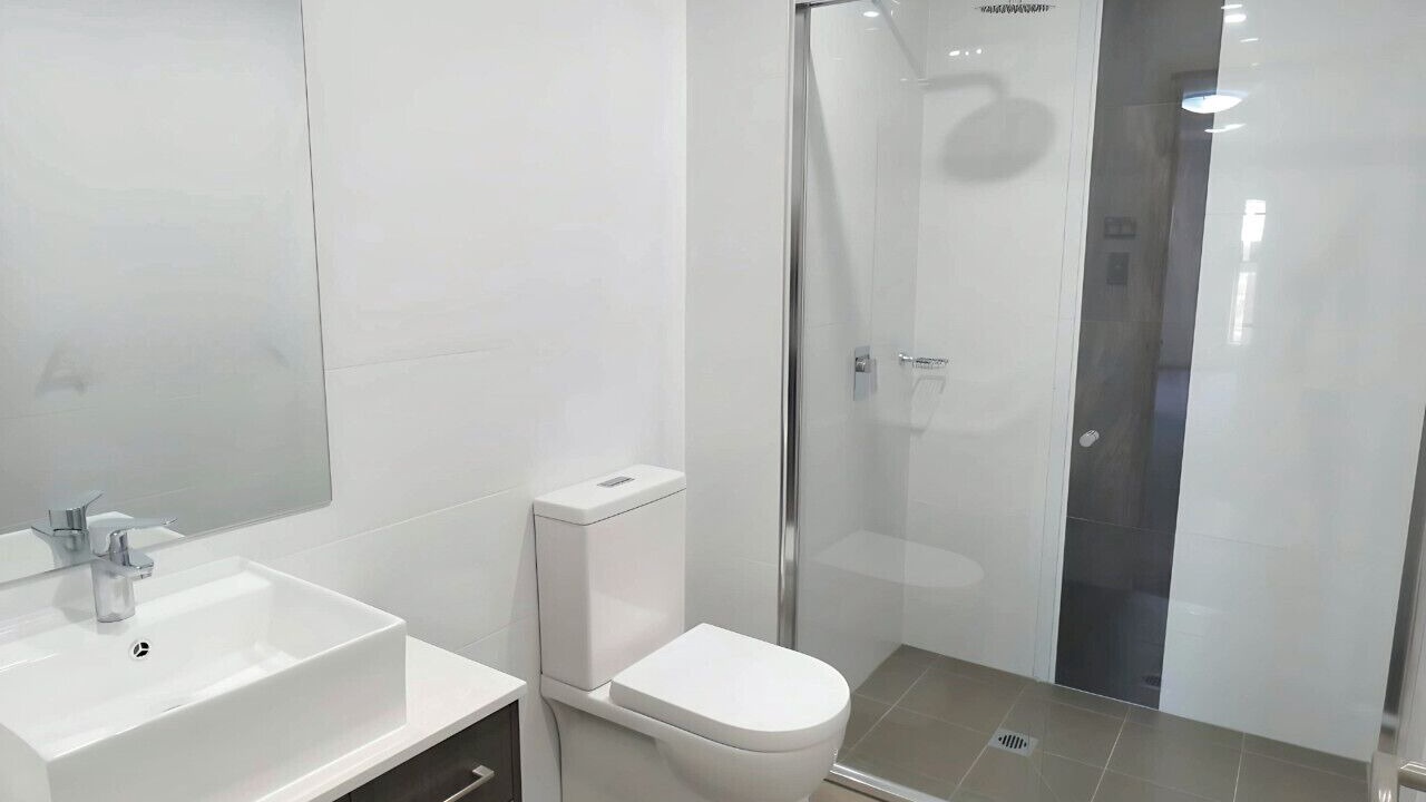 Photo of Bathroom in Kingswood