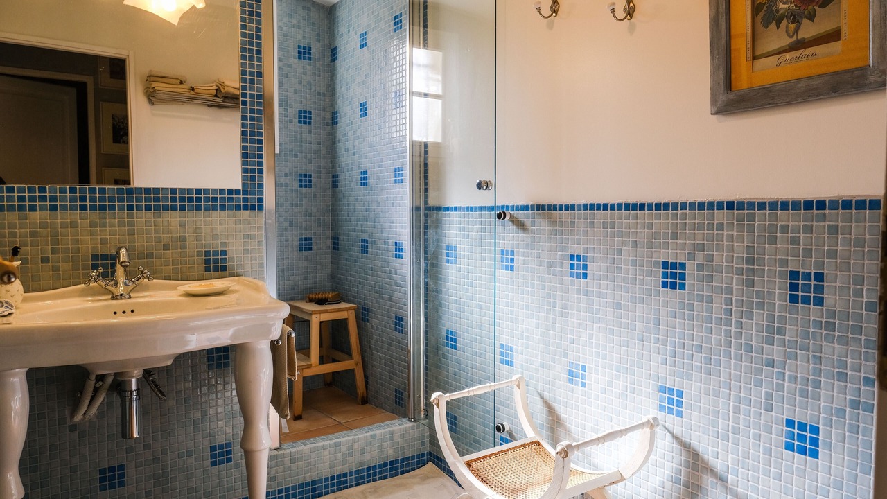 Photo of Bathroom in Haux