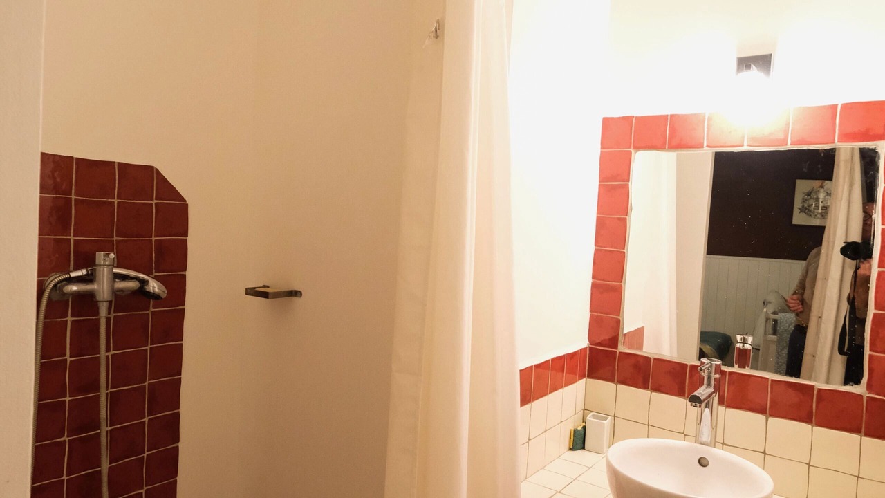 Photo of Bathroom in Haux
