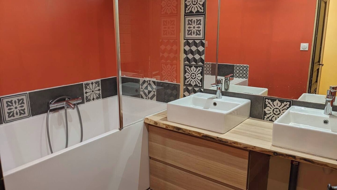 Photo of Bathroom in Die