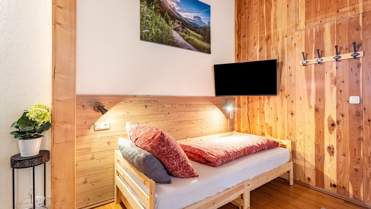 Photo of Bedroom in Koessen