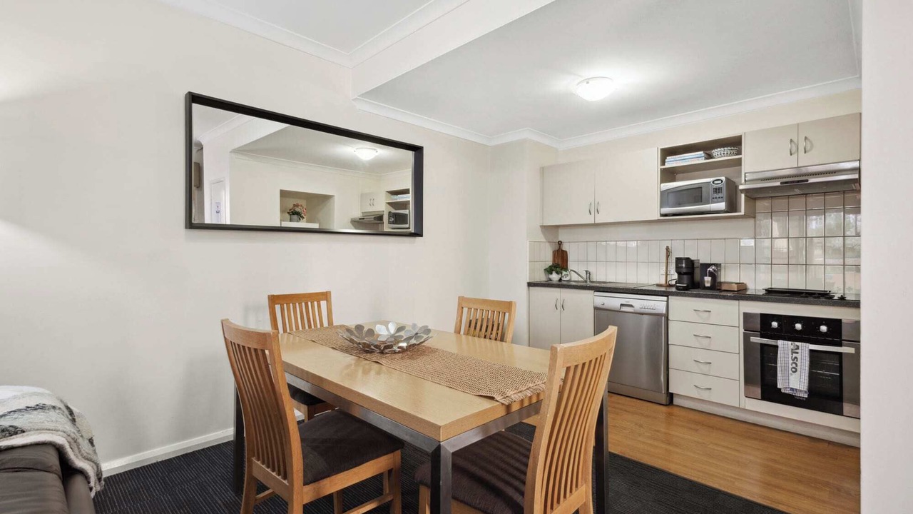Photo of Livingroom in Northbridge