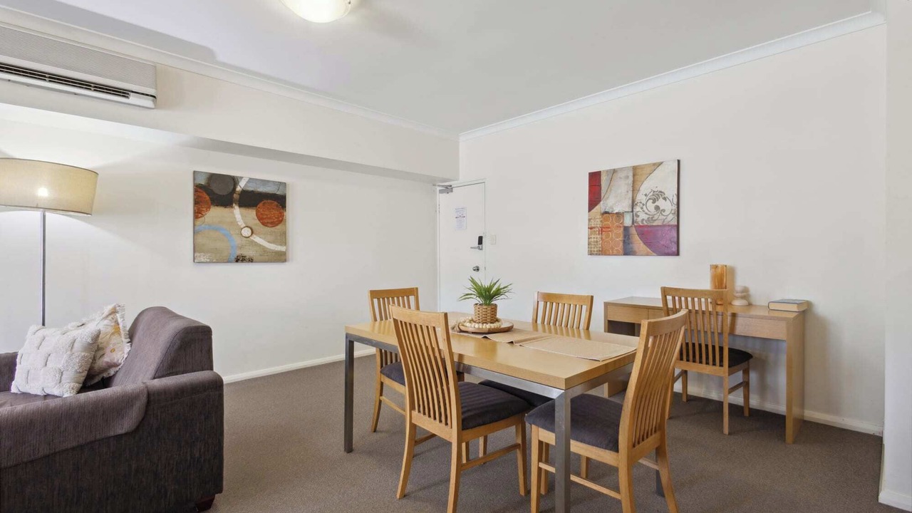 Photo of Livingroom in Northbridge