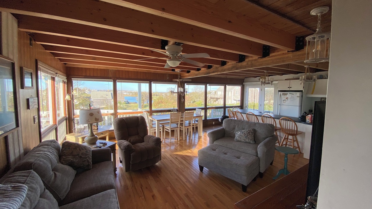 Photo of Livingroom in Block Island