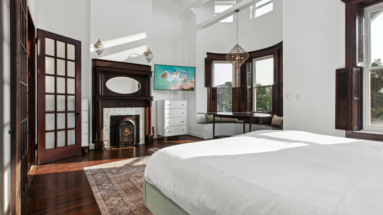 Photo of Livingroom in Shaw