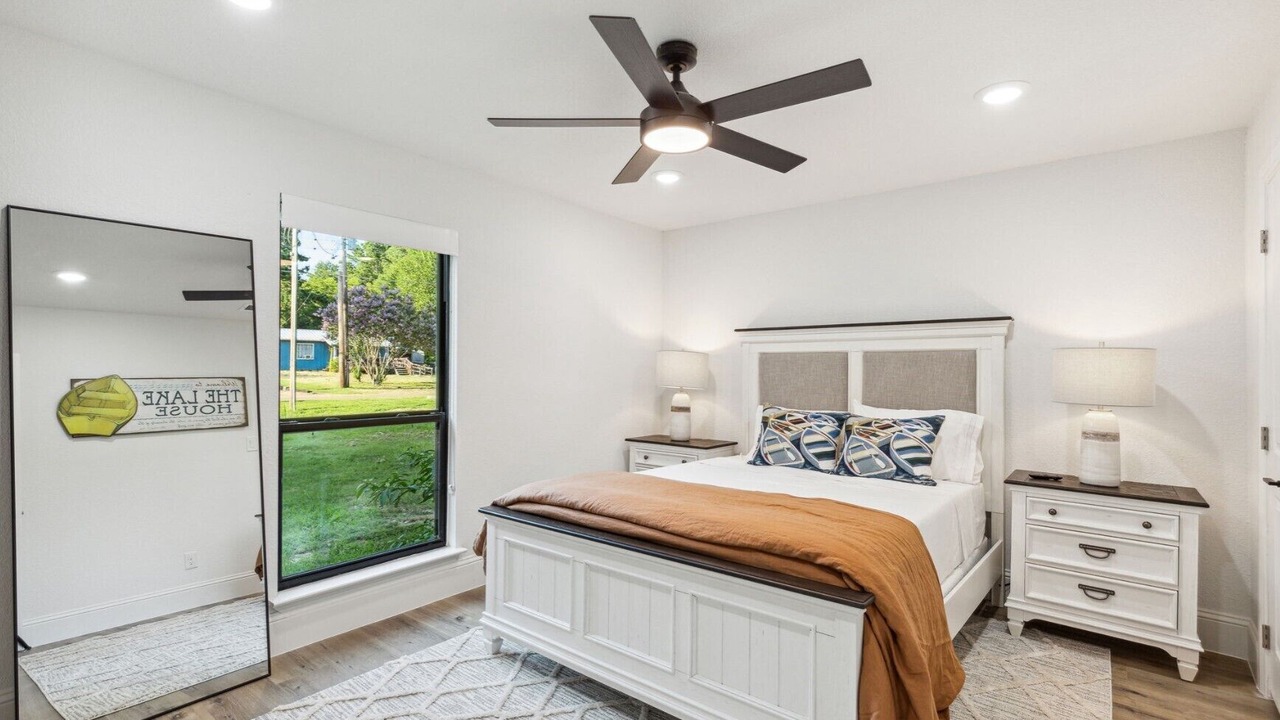 Photo of Others in Carolyn Estates