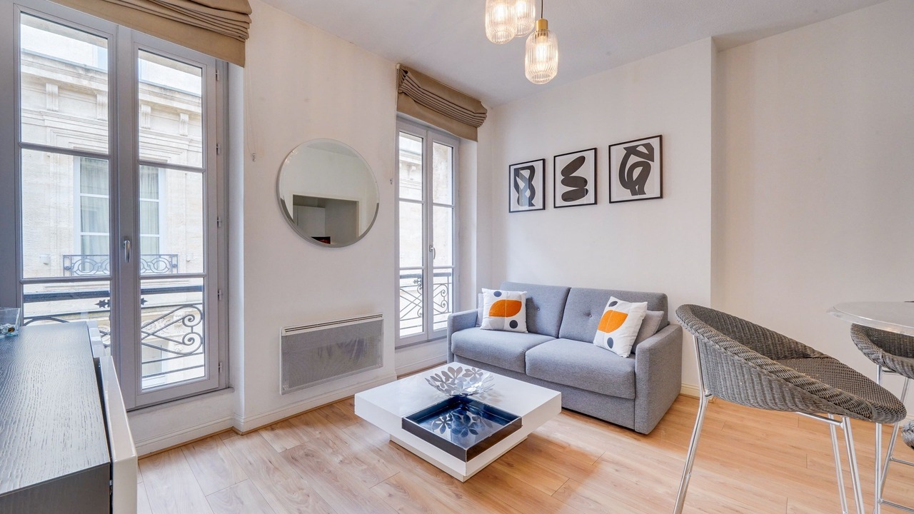Photo of Livingroom in Bordeaux Golden Triangle