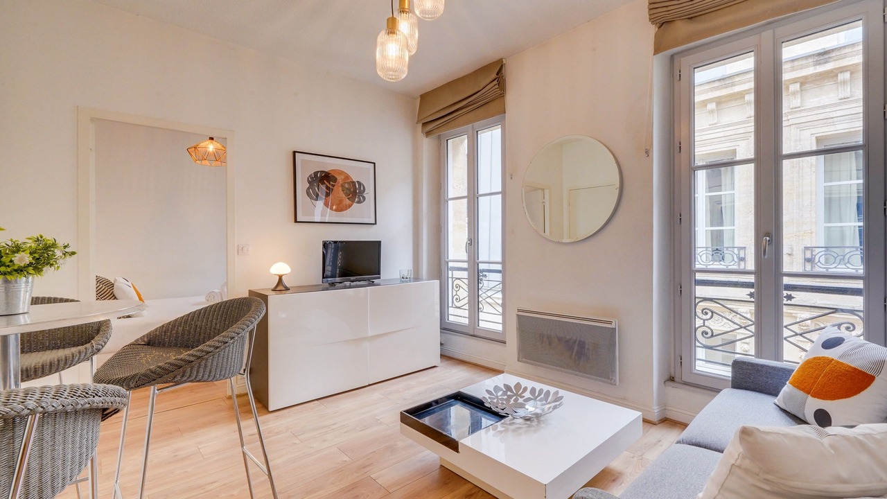 Photo of Livingroom in Bordeaux Golden Triangle