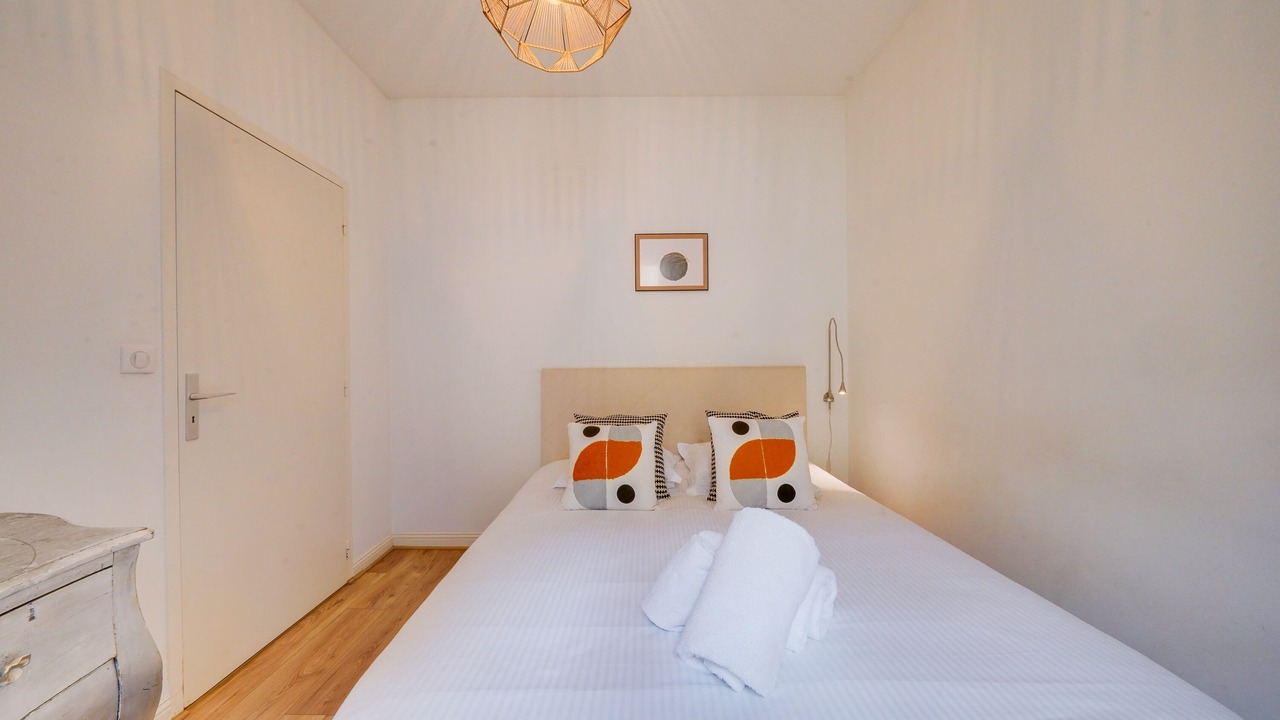 Photo of Bedroom in Bordeaux Golden Triangle