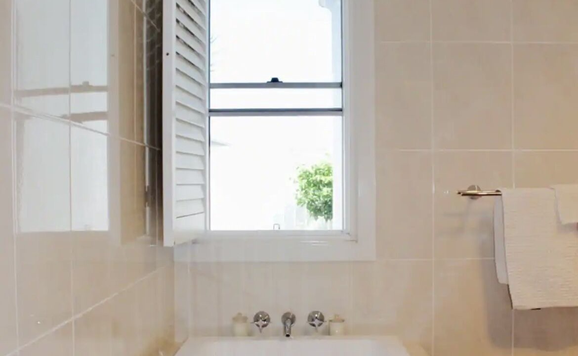 Photo of Bathroom in Calala