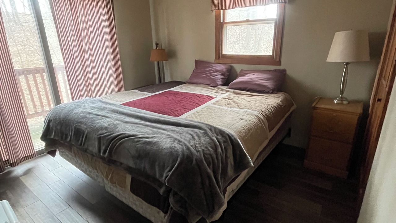 Photo of Bedroom in Ingalls