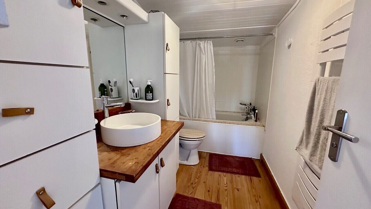 Photo of Bathroom in Talence