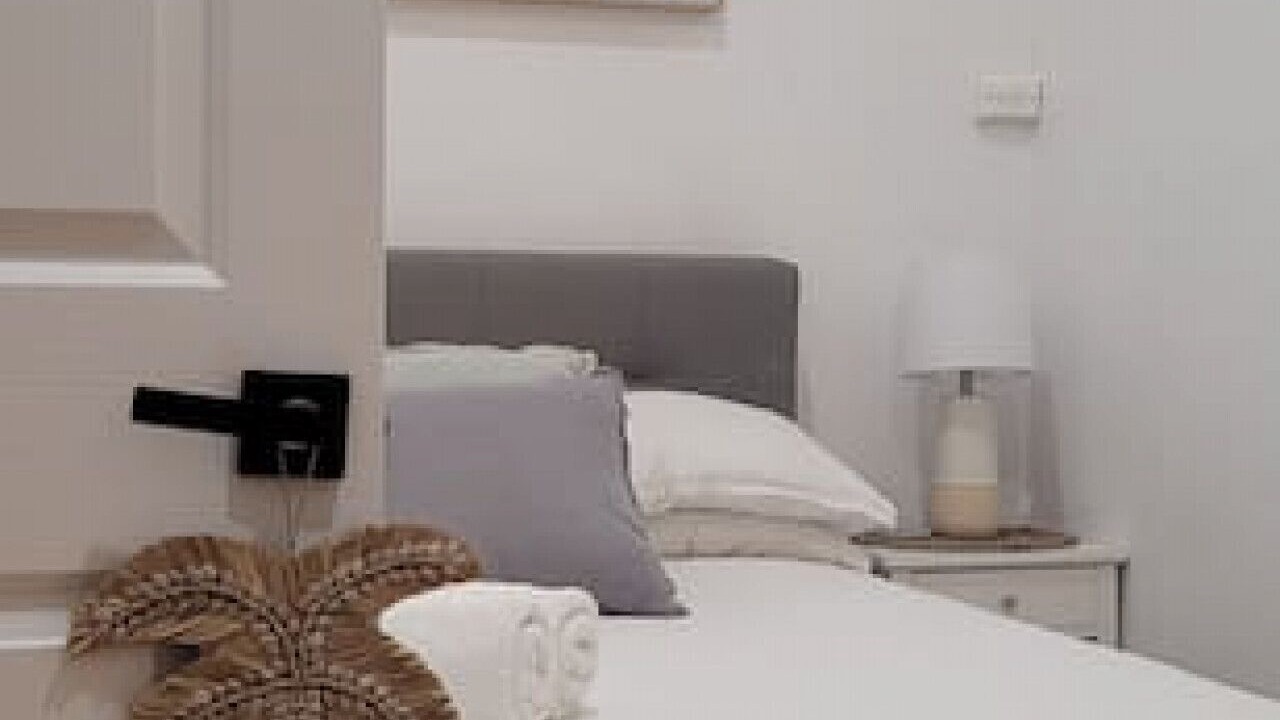 Photo of Bedroom in Saint Kilda South