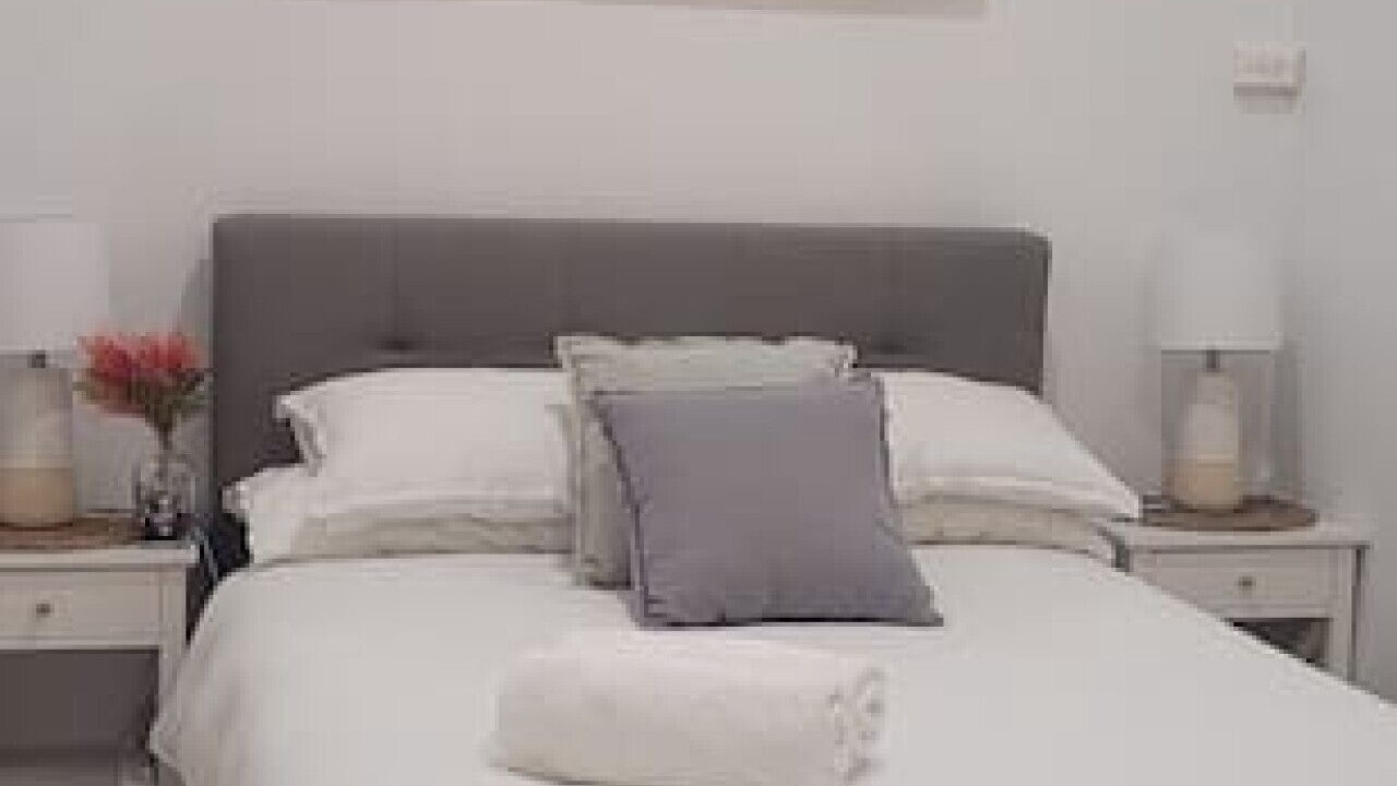 Photo of Bedroom in Saint Kilda South