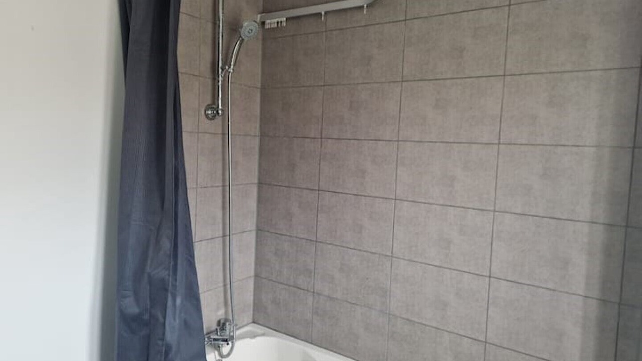 Photo of Bathroom in Wainscot