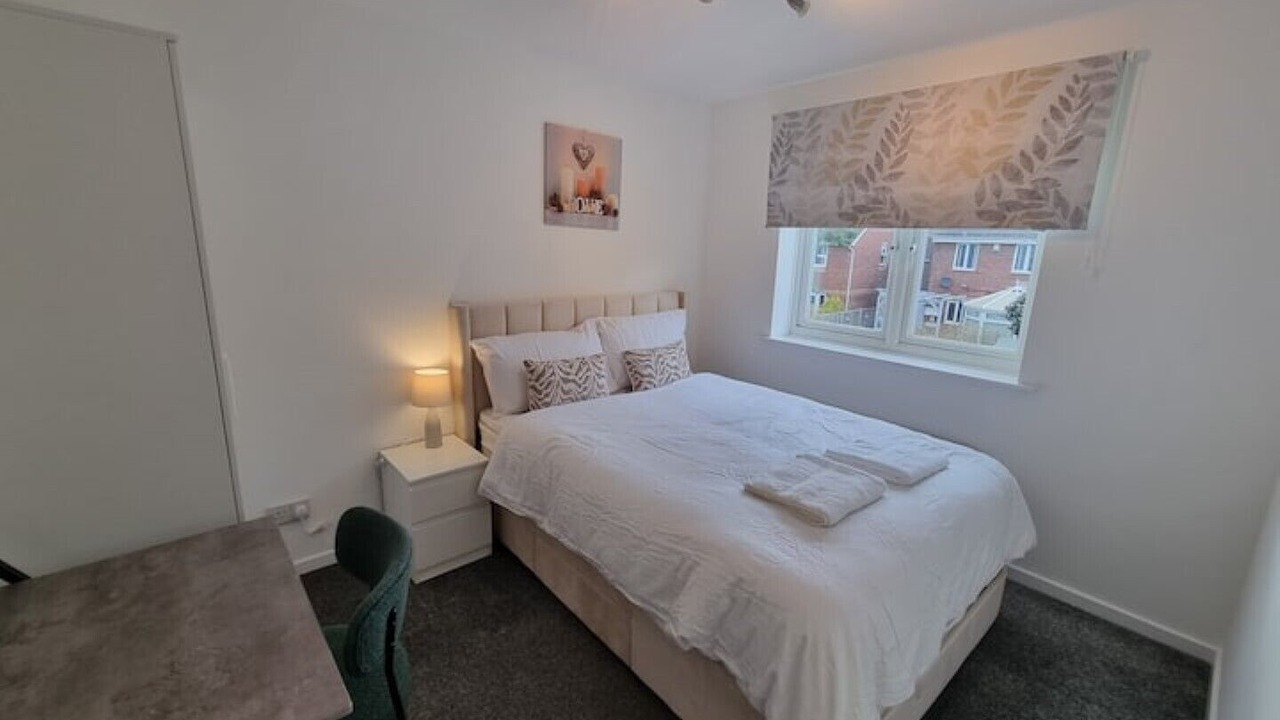 Photo of Bedroom in Wainscot