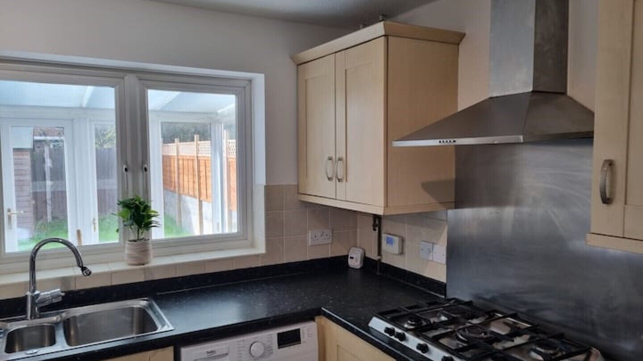 Photo of Kitchen in Wainscot