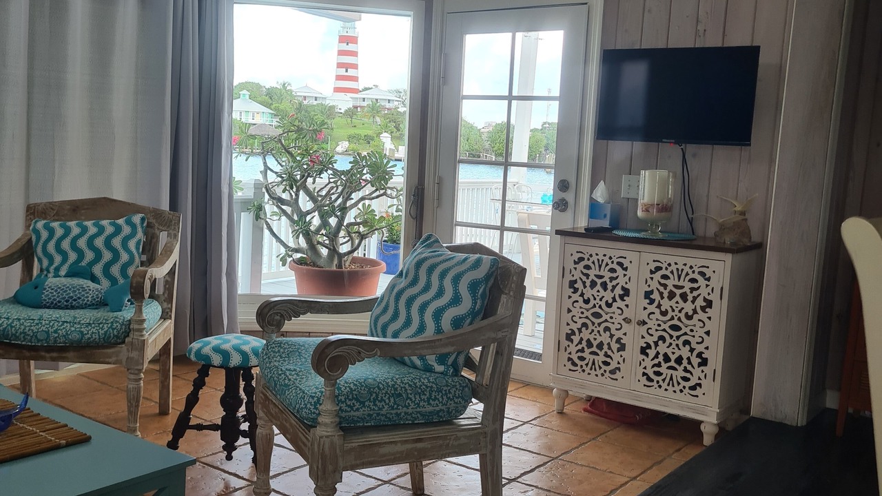 Photo of Livingroom in Lubbers Quarters Cay