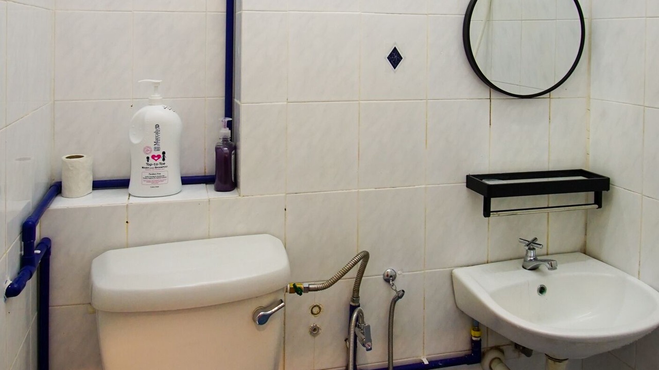 Photo of Bathroom in Batu Ferringhi