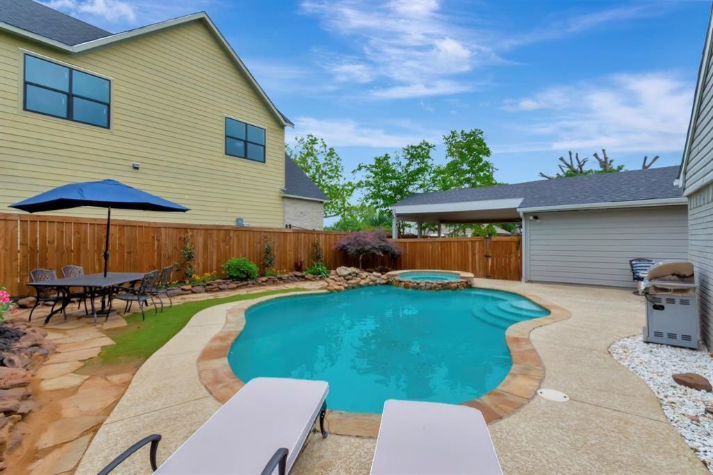 Photo of Outdoor in Grapevine