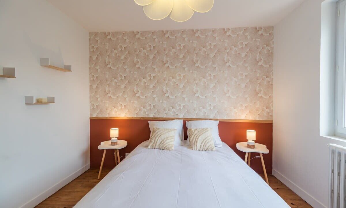 Photo of Bedroom in Guingamp