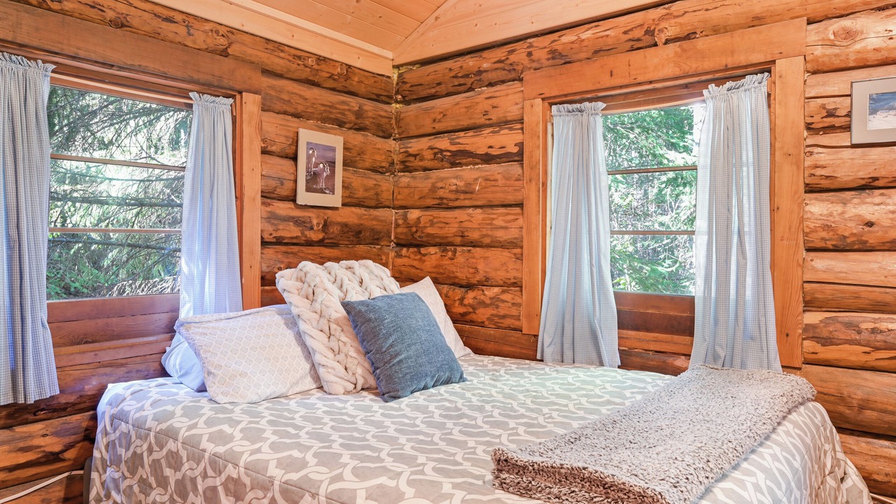 Photo of Bedroom in Hope