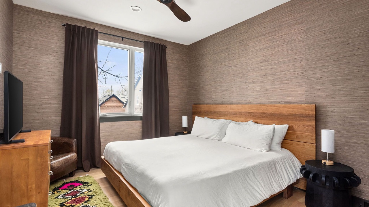 Photo of Bedroom in Shelby Hills