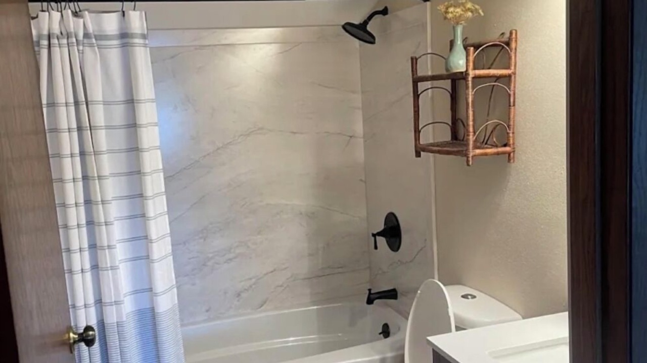 Photo of Bathroom in Laona