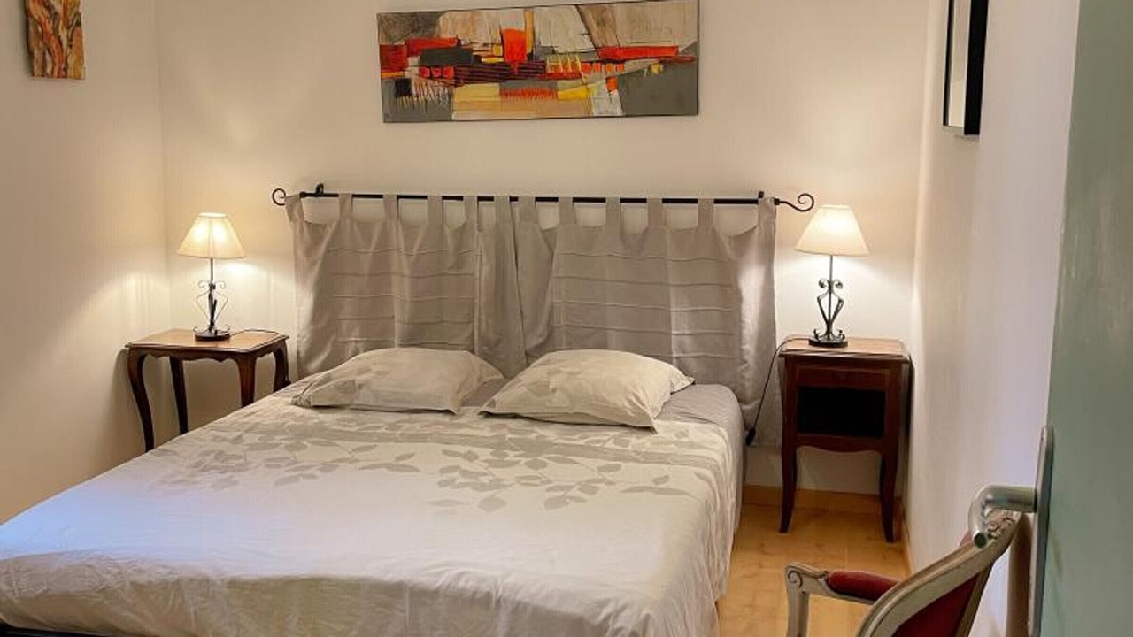 Photo of Bedroom in Valencisse
