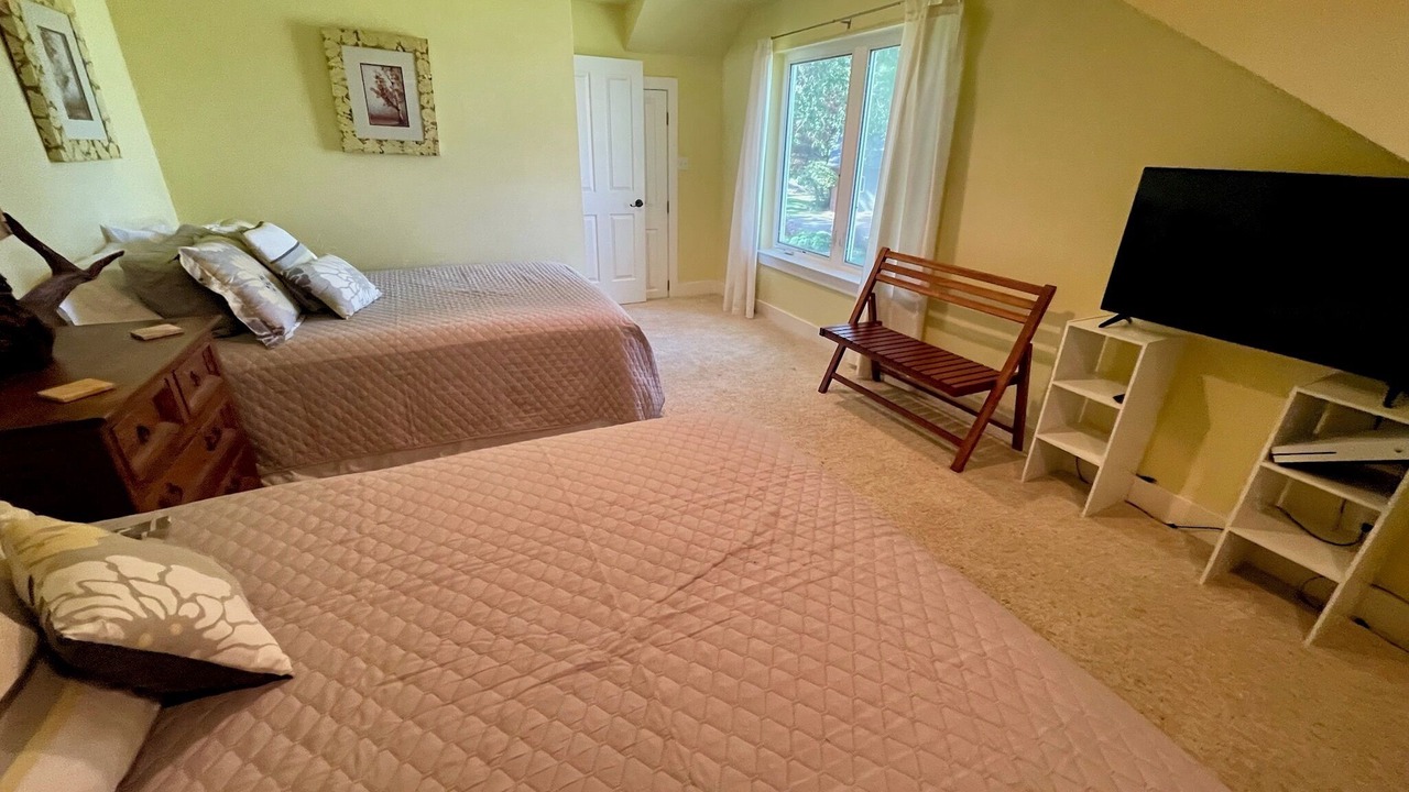 Photo of Bedroom in Log Cabin