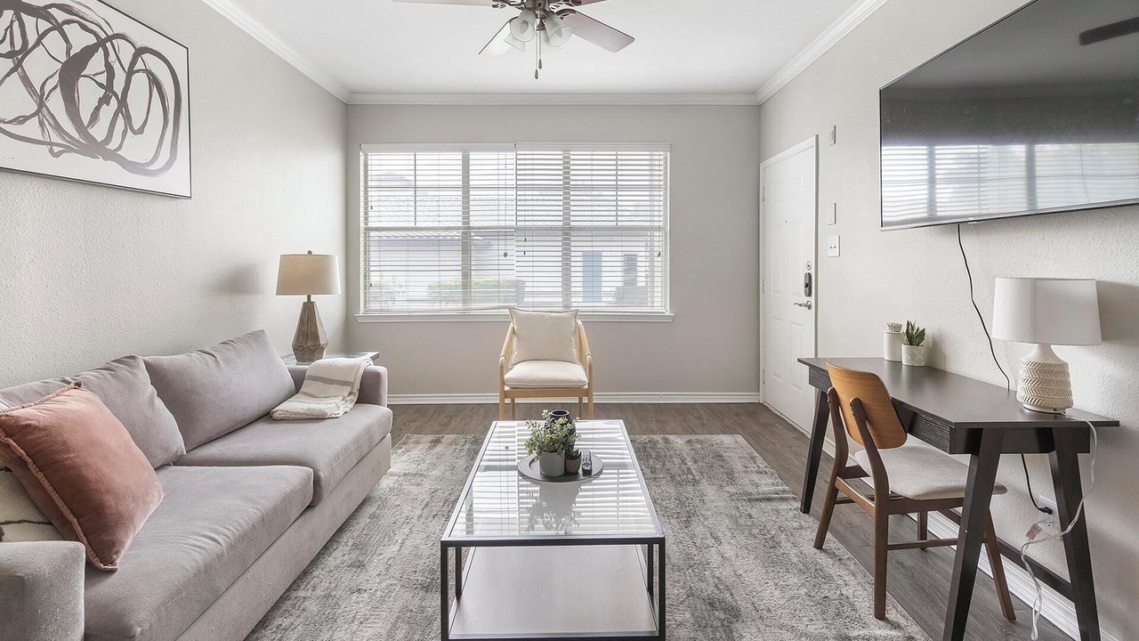 Photo of Livingroom in Fossil Creek