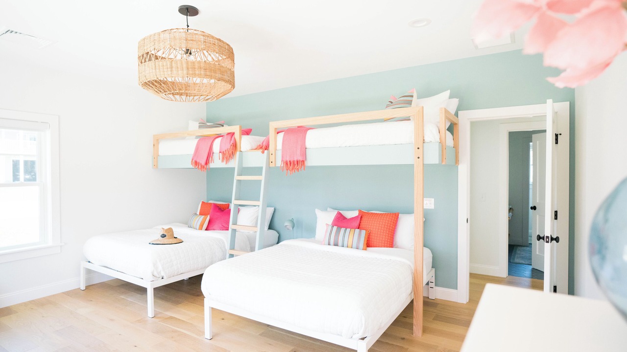 Photo of Bedroom in Eastward Look