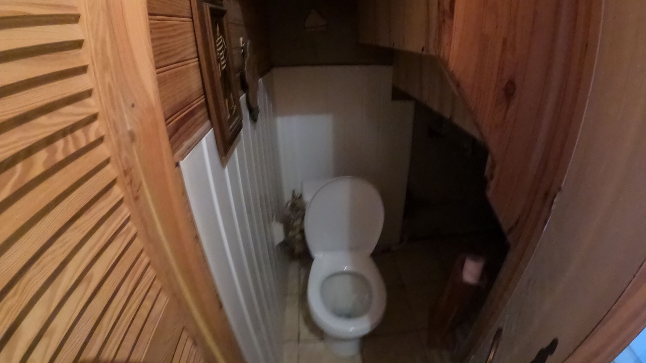 Photo of Bathroom in Morel