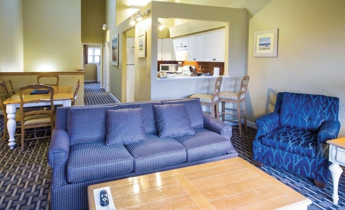 Photo of Livingroom in Jamestown