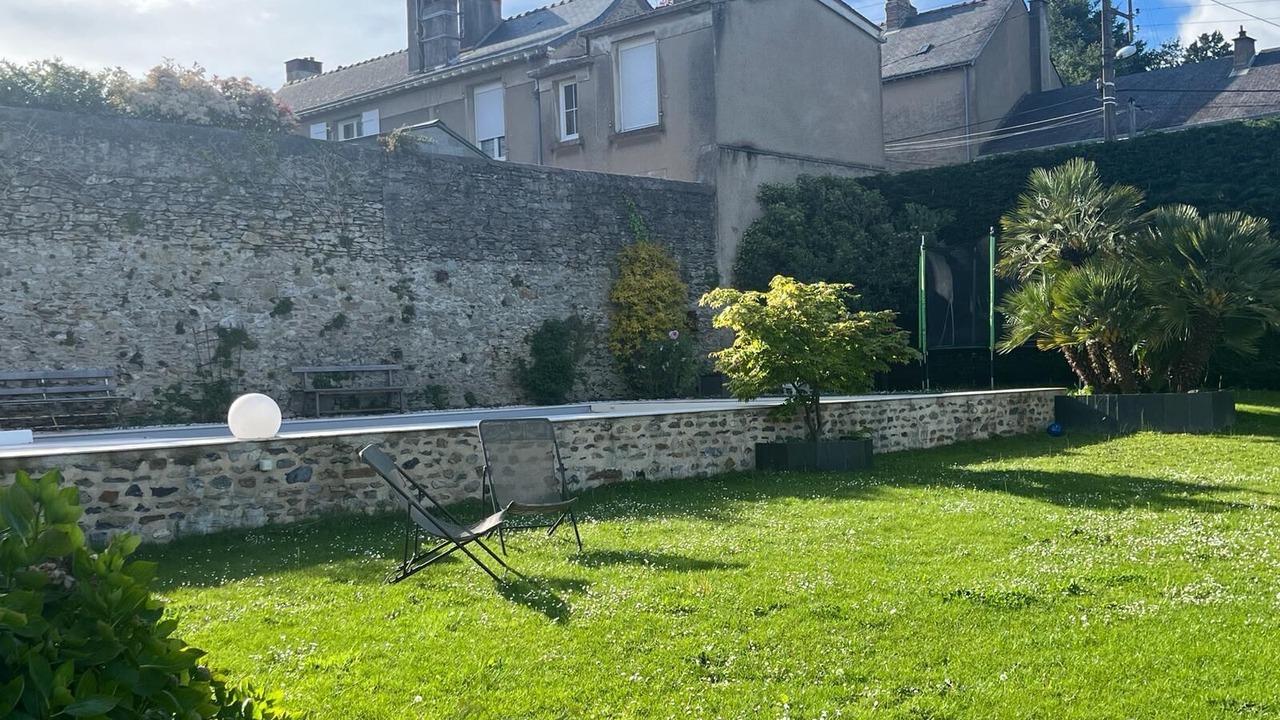 Photo of Outdoor in Laval