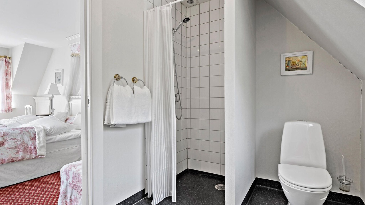 Photo of Bathroom in Faaborg
