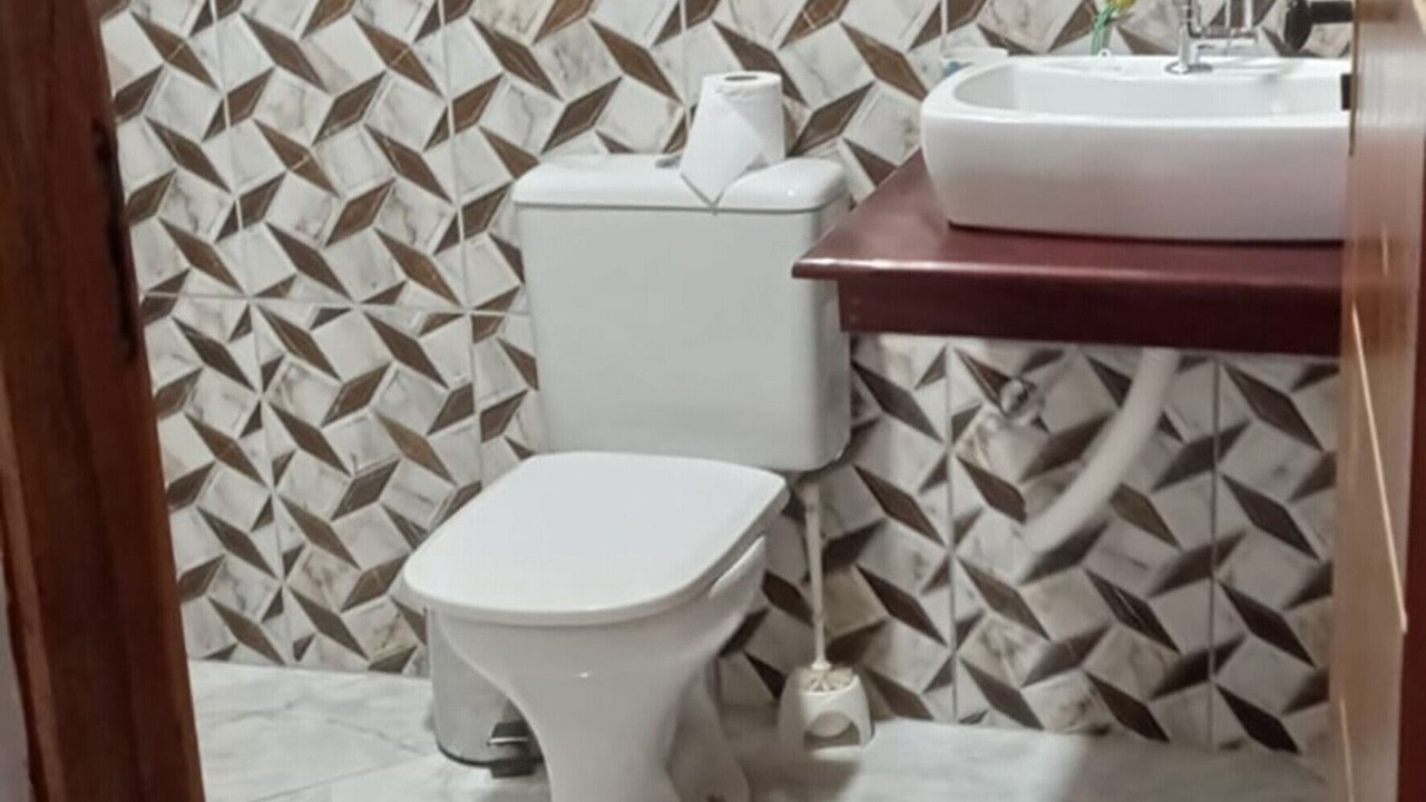 Photo of Bathroom in Extrema