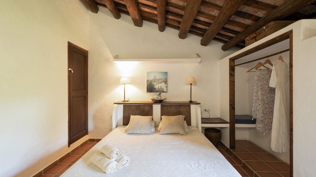 Photo of Bedroom in Els Hostalets de Pierola