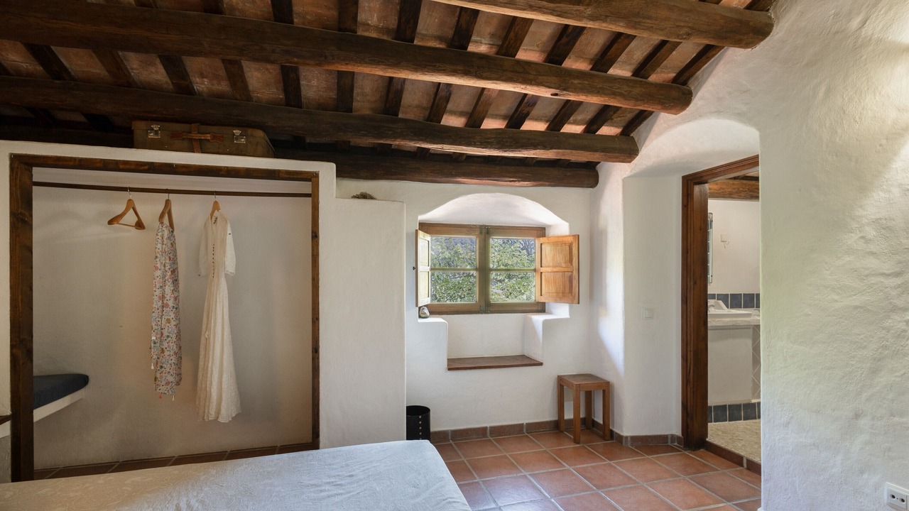 Photo of Bedroom in Els Hostalets de Pierola