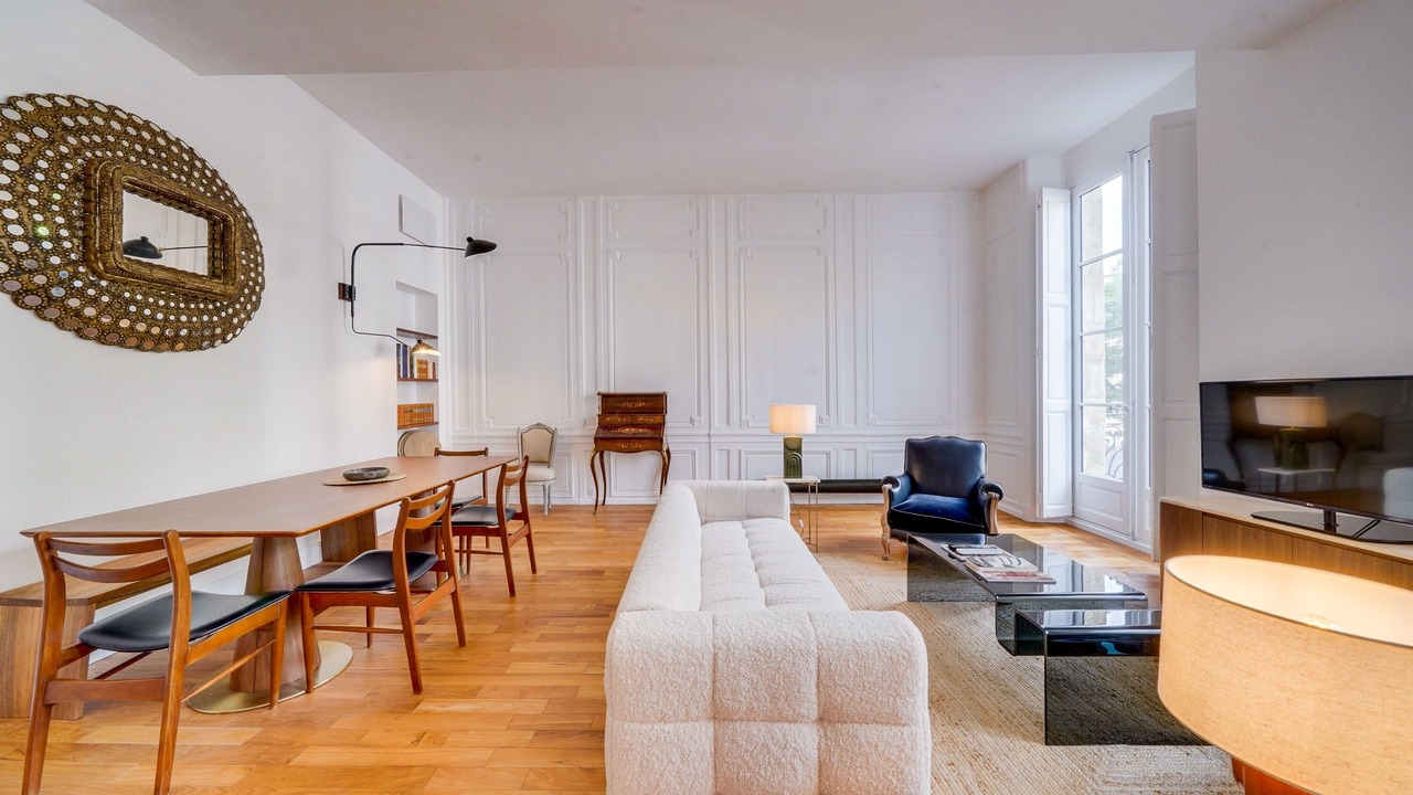 Photo of Livingroom in Bordeaux City Centre