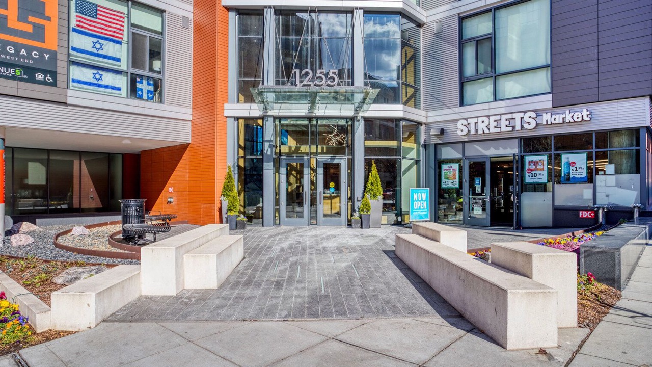 Photo of Outdoor in West End