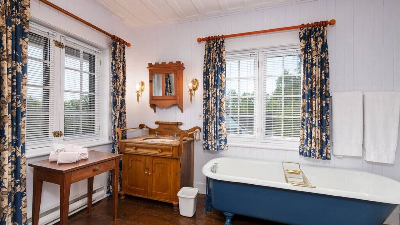 Photo of Bathroom in Pointe-au-Pic