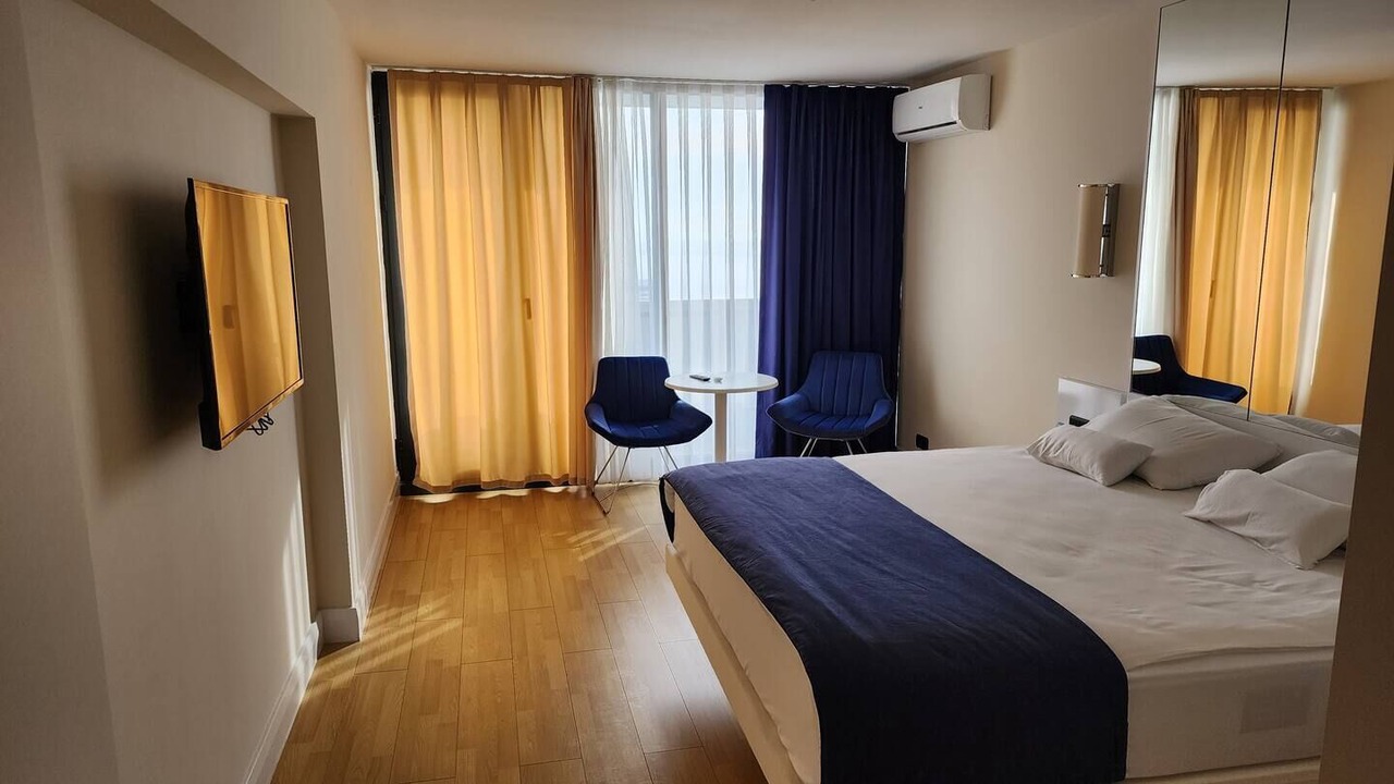 Photo of Bedroom in New Boulevard